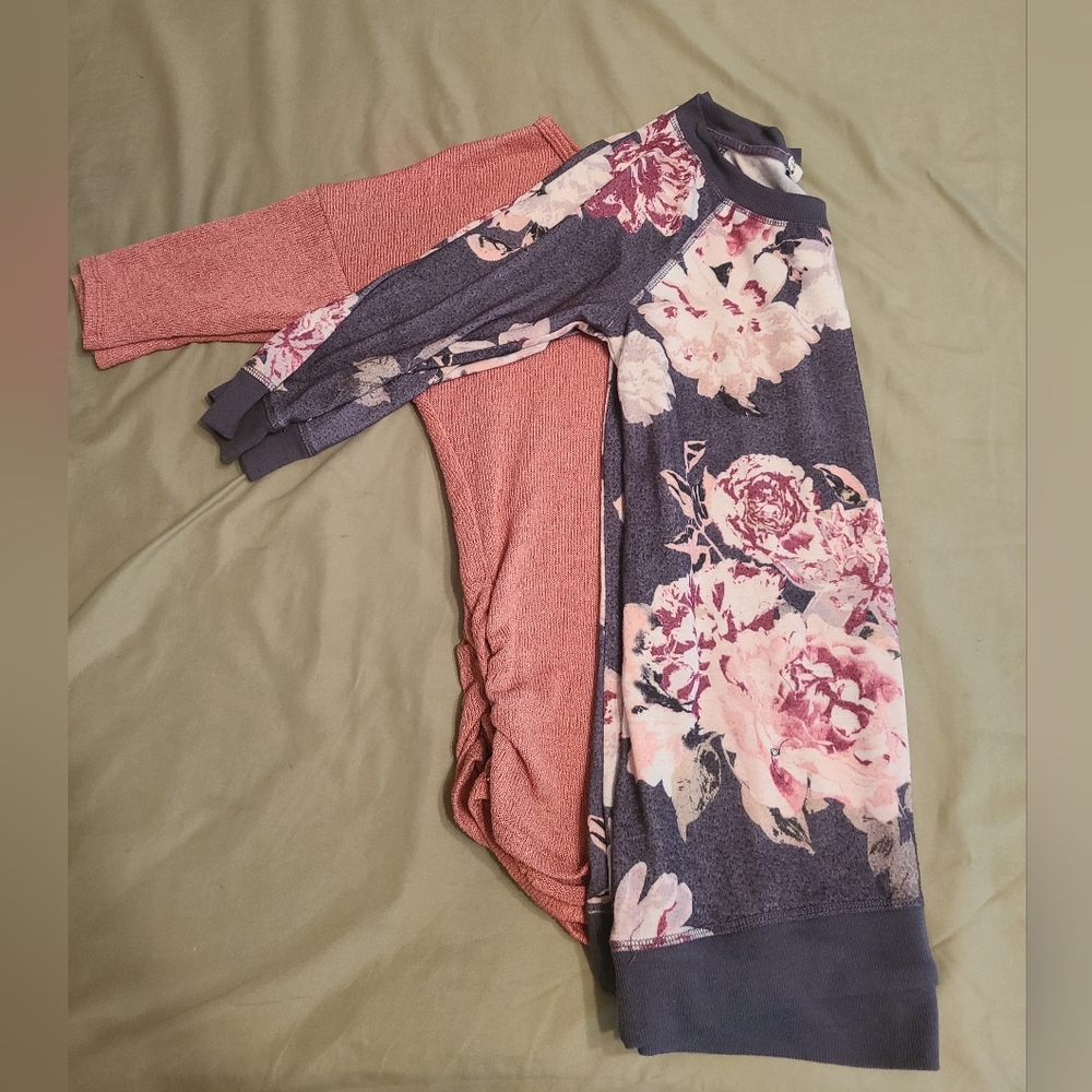 Lot of 2 - 3/4 sleeve blouses